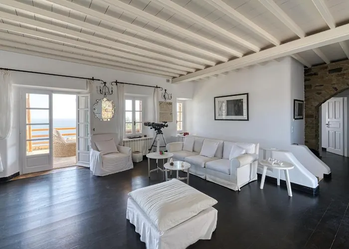 Amazing Deep Blue Mykonos Hotel Mykonos Town