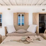 Amazing Deep Blue Mykonos מלון