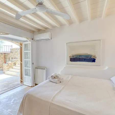 Amazing Deep Blue Mykonos Hotel